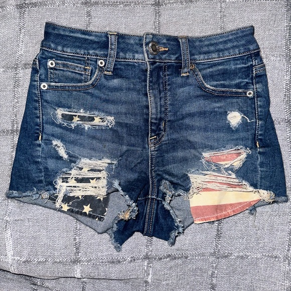 American Eagle Outfitters America Eagle Flag Shorts - Picture 4 of 4
